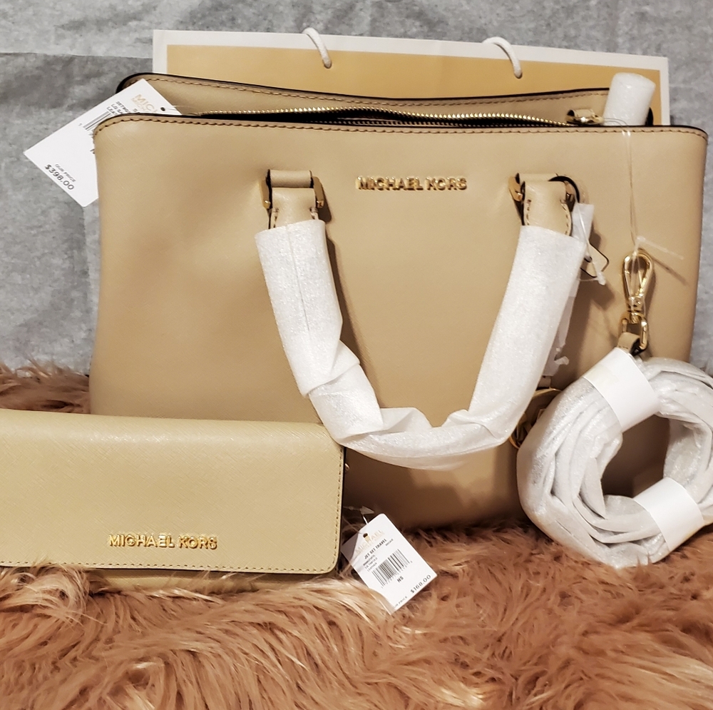 Michael Kors Savannah Satchel +wallet new w/tags